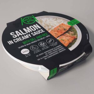 SALMÓN EN SALSA NATA CON ENELDO Y ARROZ