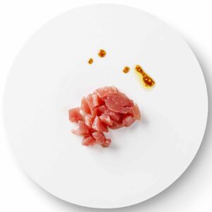 TARTAR DE ATÚN CON ALIÑO
